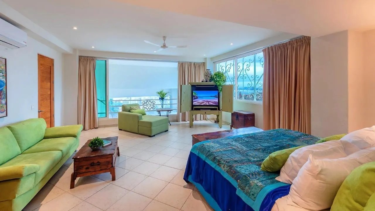 Luxury Villa Rental, Casa Yvonneka Puerto Vallarta Mexico