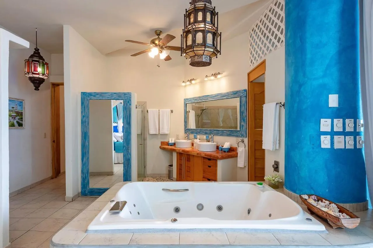 Luxury Villa Rental, Casa Yvonneka Puerto Vallarta