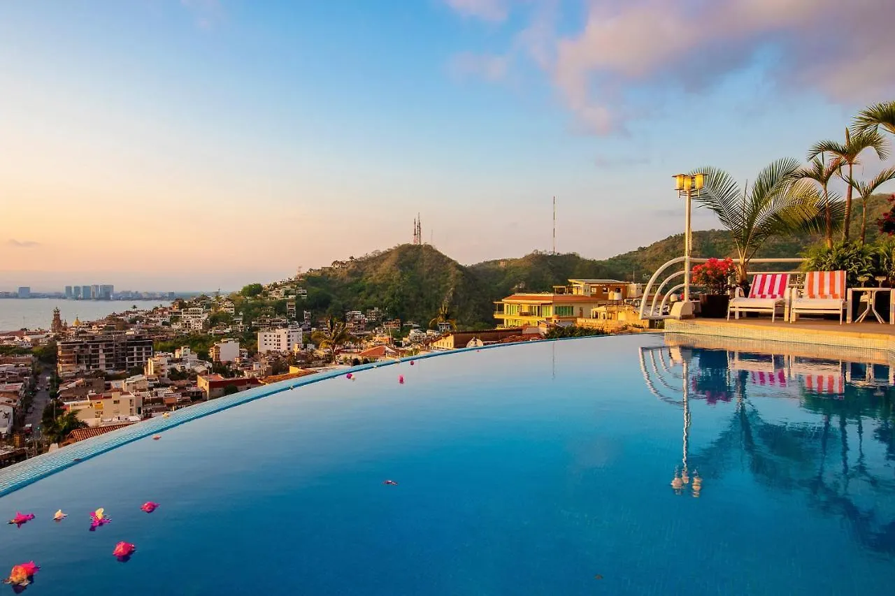 Luxury Villa Rental, Casa Yvonneka Puerto Vallarta